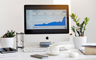 Market's Tremor, Fed's New Direction: what's truly happening and what it means for our future